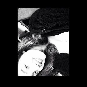 Meet your Posher, Stacy