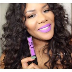 Rival liquid lipstick