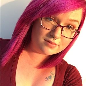 Meet your Posher, Hailey