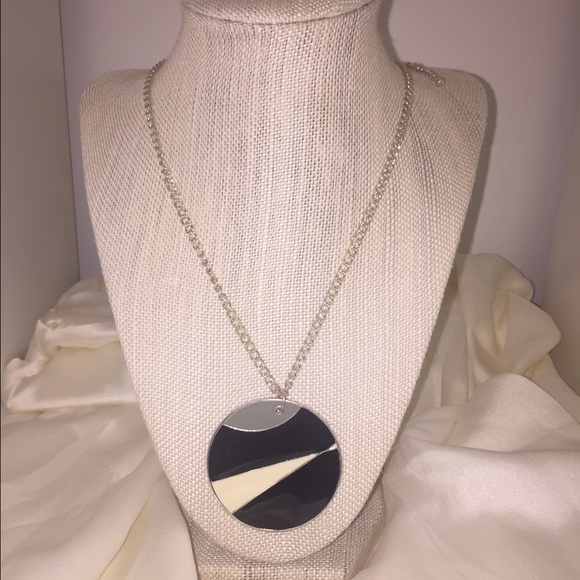 Cute and simple necklace