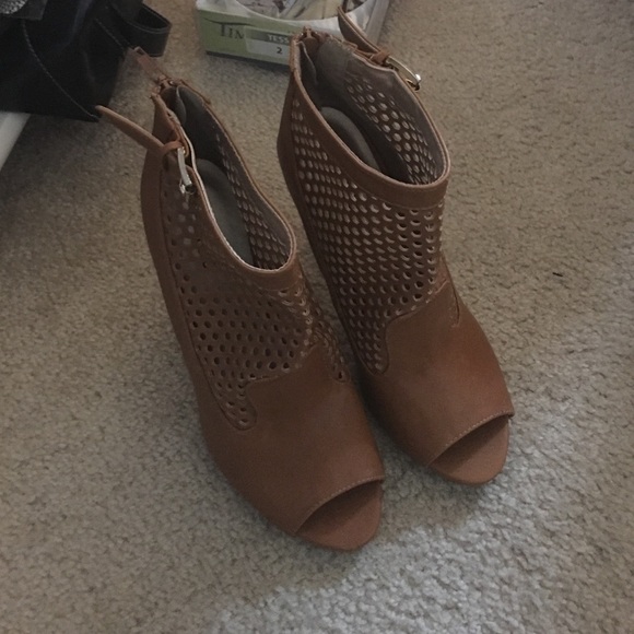 Charlotte Russe camel bootie