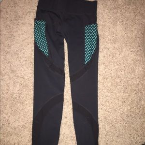 Workout tights