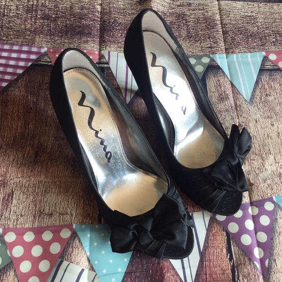 Black peep toe heels