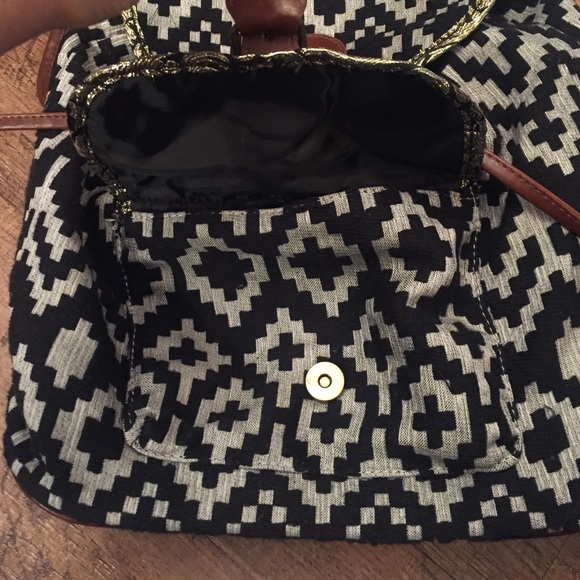 Aztec Backpack - Picture 2 of 4