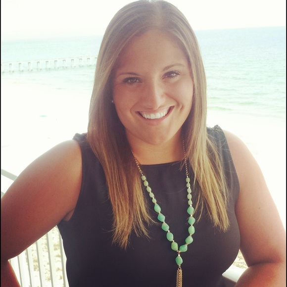 Meet your Posher, Alexa - Picture 2 of 2