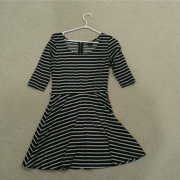Striped short skater dress