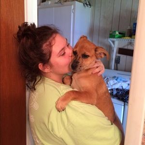 Meet your Posher, Ella