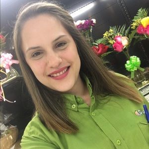 Meet your Posher, Marelis