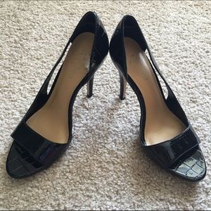 ‼️SOLD‼️ Nine West Peep Toe Pumps