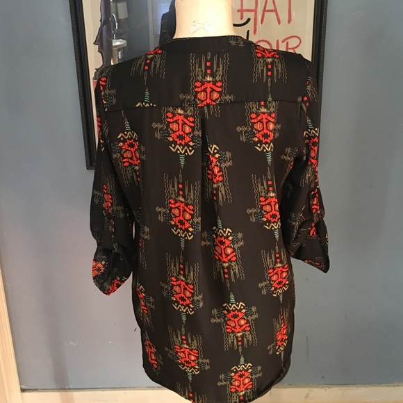 Aztec print blouse - Picture 3 of 4