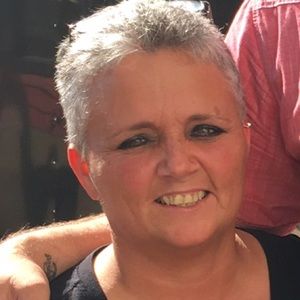 Meet your Posher, Loretta