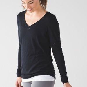 Lululemon Yin Time long sleeve