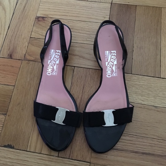 Beautiful Ferraragamo low heel sandals.