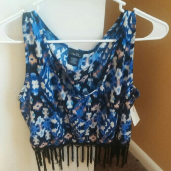 Crop top