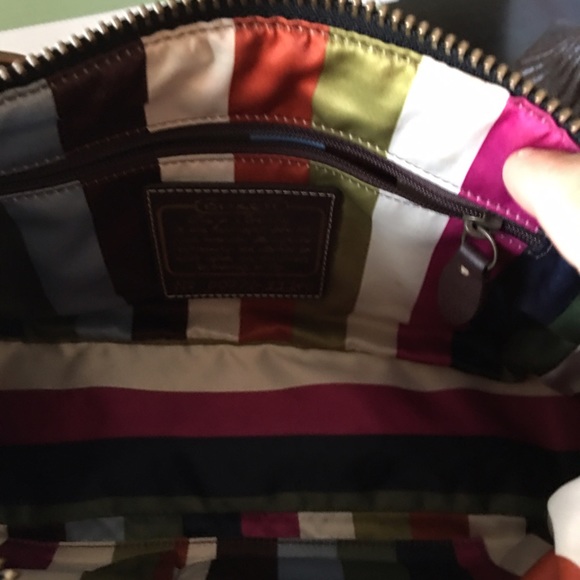 Coach purse - Picture 2 of 4