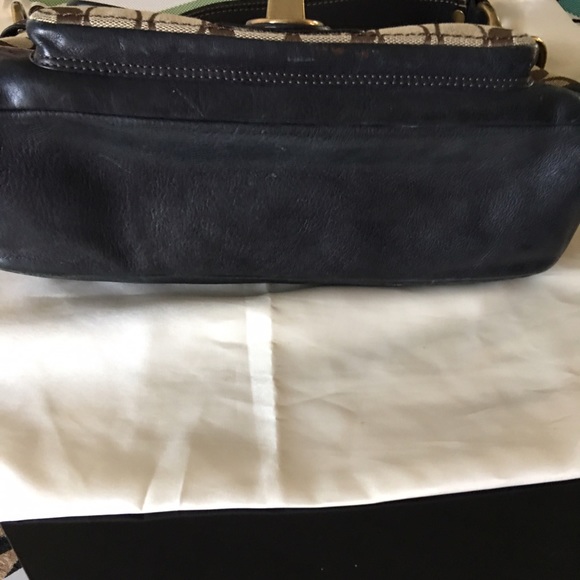 Coach purse - Picture 4 of 4