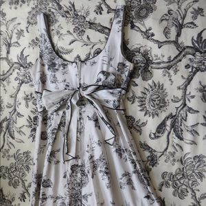 Toile bow tie dress