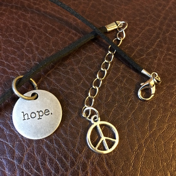 Hope" Black Velvet Necklace - Picture 2 of 3