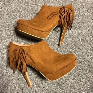 SOLD!! Brown suede ankle boot heels