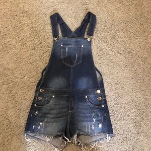 Celebrity Pink overall shorts