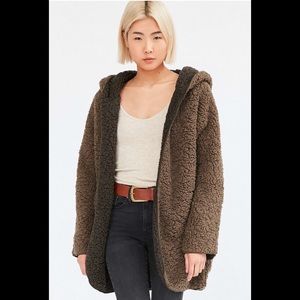 Urban Outfitters -Ecotè Cozy Reversible Hooded