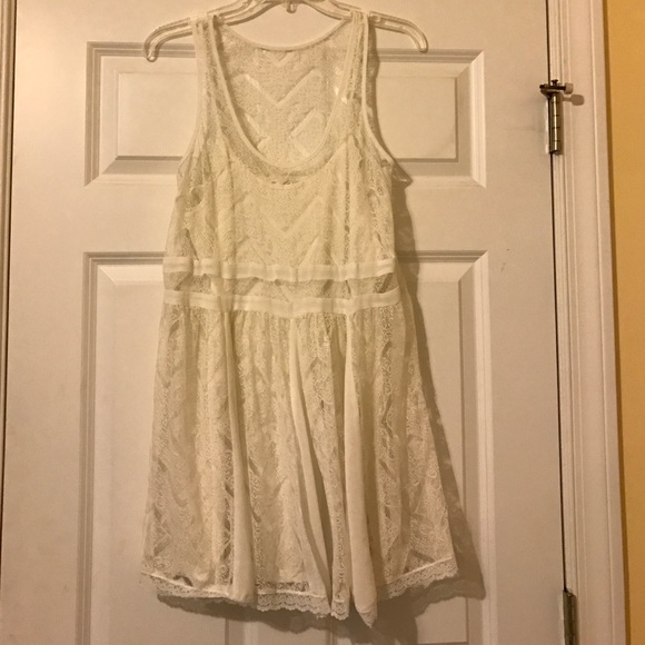 cream lace dress