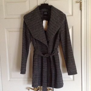 Melange large shawl collar with tie belt