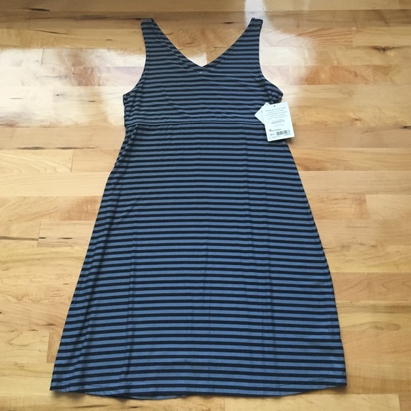 Athleta stripe santorini dress