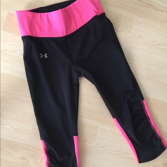 Capri sport pants