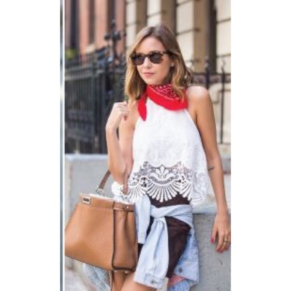 Red bandana Choker/Scarf - Picture 2 of 4