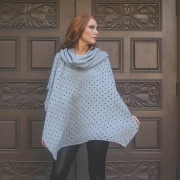 🛍SOLD🛍 GRAY COWL NECK PONCHO - Picture 2 of 4