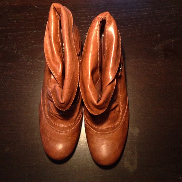 Madden Girl boots/booties - Picture 3 of 4