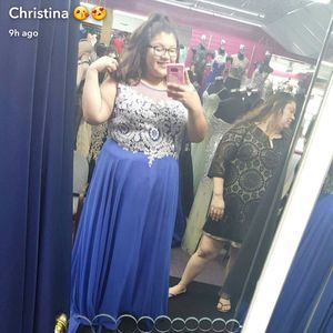 Meet your Posher, Christina