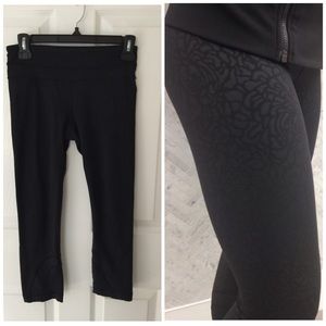 Lululemon Inspire Crop, Petal Camo Black, size 4