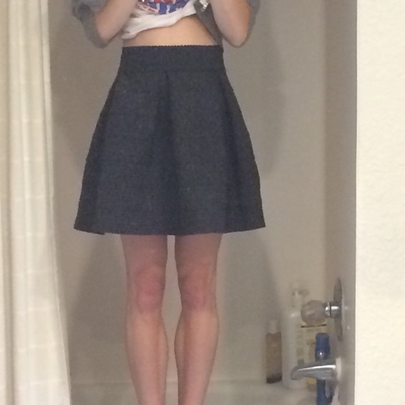 Nordstrom Devlin Pleated Skirt - Picture 4 of 4