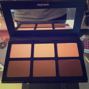 Coutour Palette