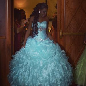 Meet your Posher, Ana