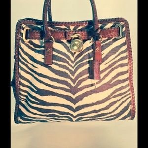 MICHAEL KORS HAMILTON WHIPPED TIGER CANVAS BAG