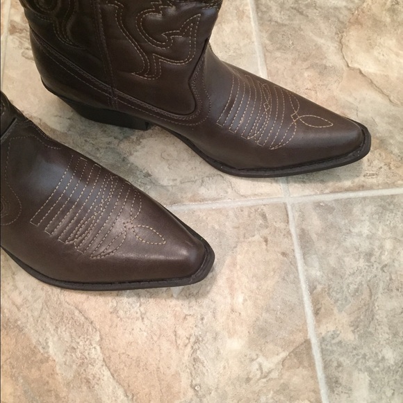 SOLD - Picture 2 of 3