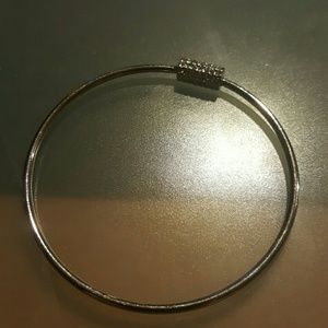 Silver minimalist bracelet