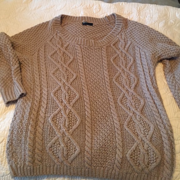Bdg oversized sweater.