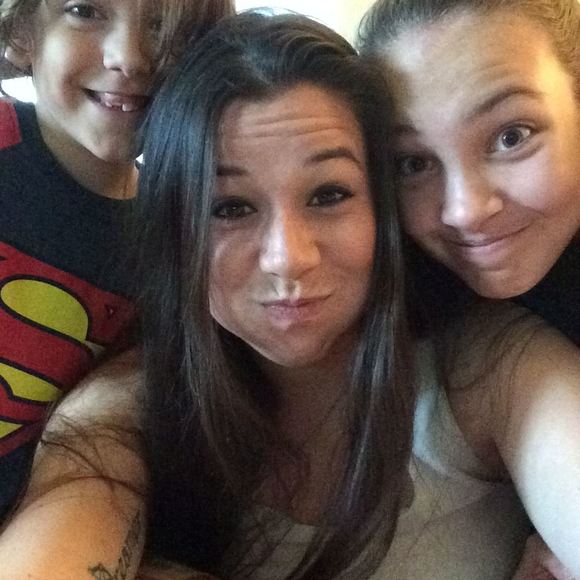 Meet your Posher, Ashli - Picture 1 of 1