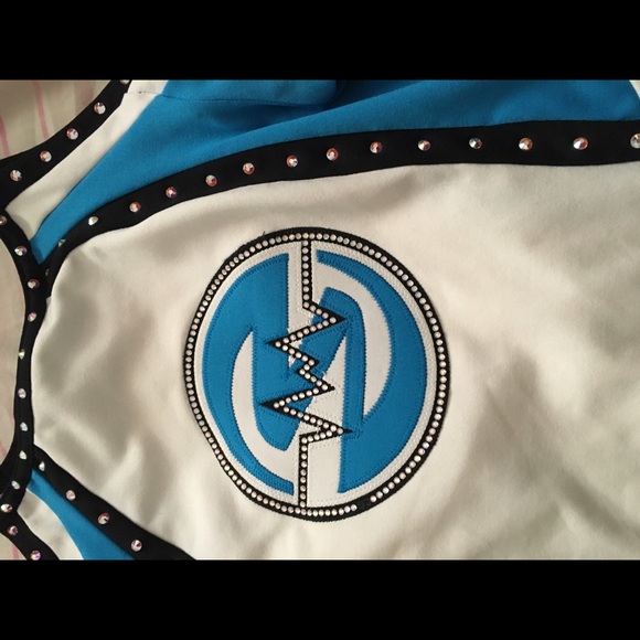 cheer uniform - Picture 3 of 4