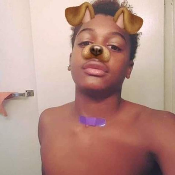 Meet your Posher, Ravae - Picture 1 of 1