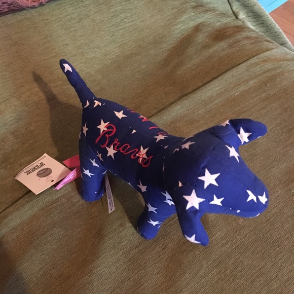 PINK Braves dog