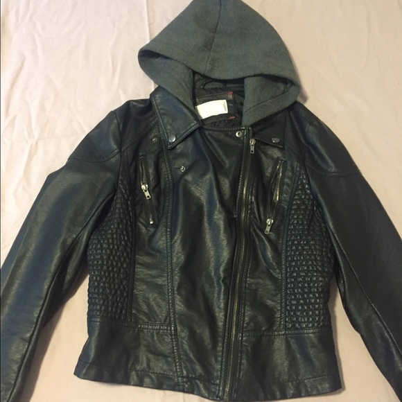 Leather Jacket - Picture 1 of 2