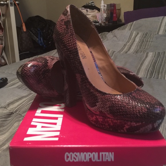 Cosmopolitan multi snake skin pumps 5inch