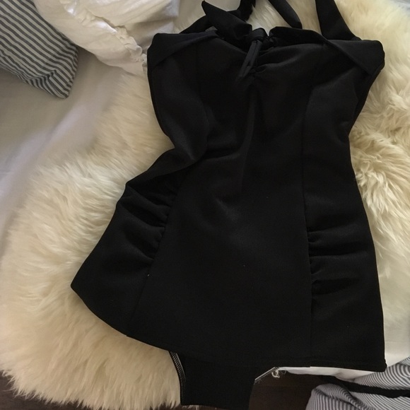 Vintage Other - pinup style black baiting suit with skirt