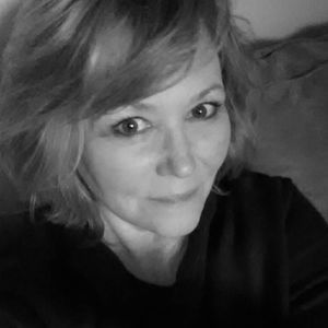 Meet your Posher, Vicki