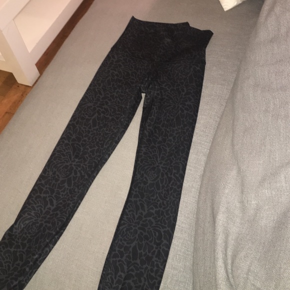 Lululemon High Times